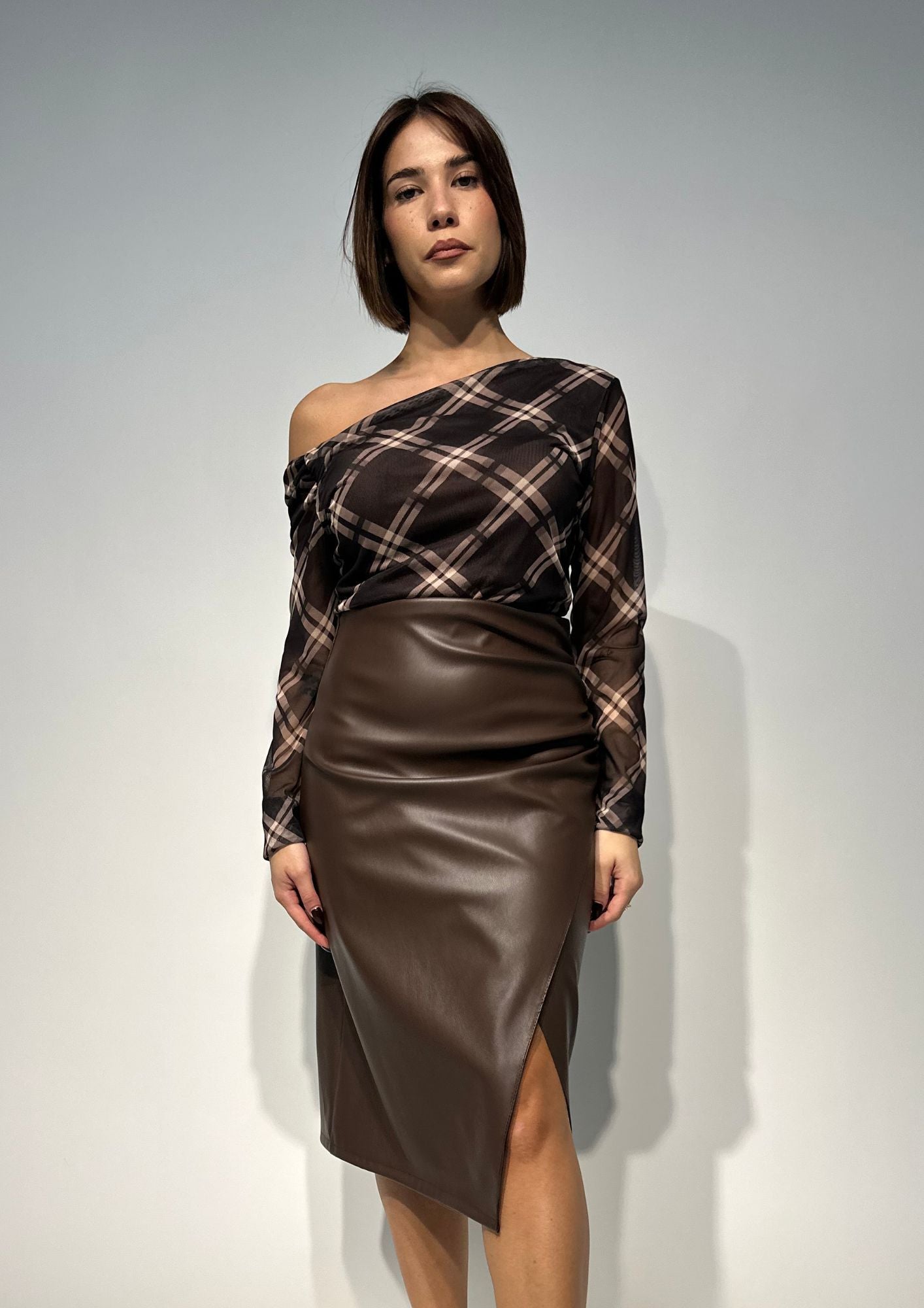 01B680009244_190|3577e161ce60beea05775dbe65058762