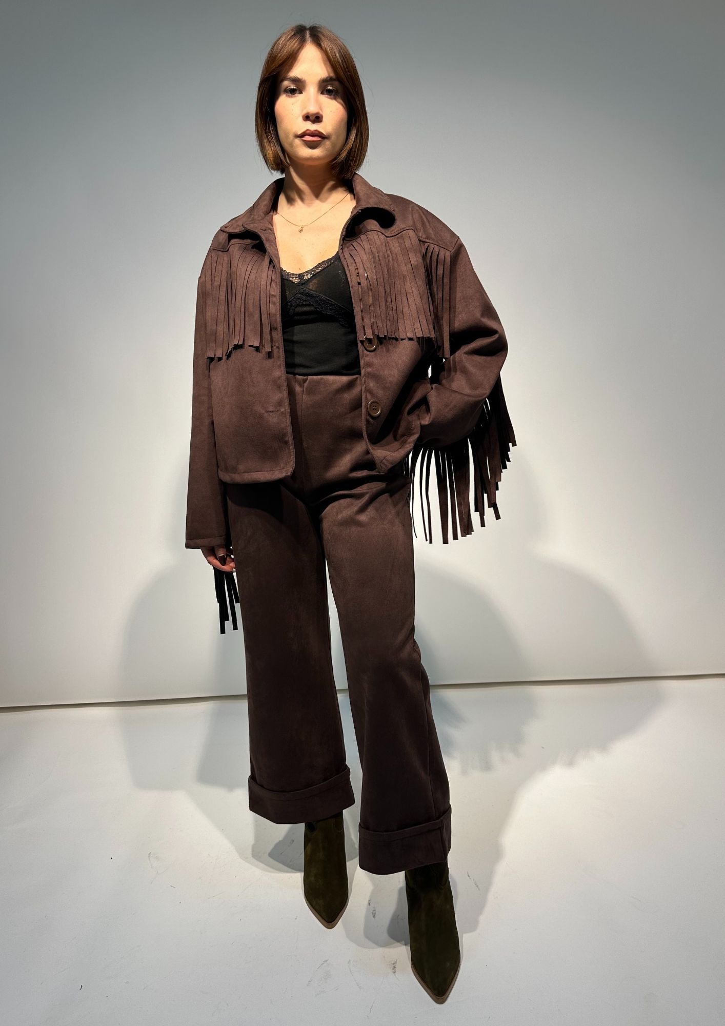 04B666009744_190|77daba7d34f536b2299581b5ddda7ba7