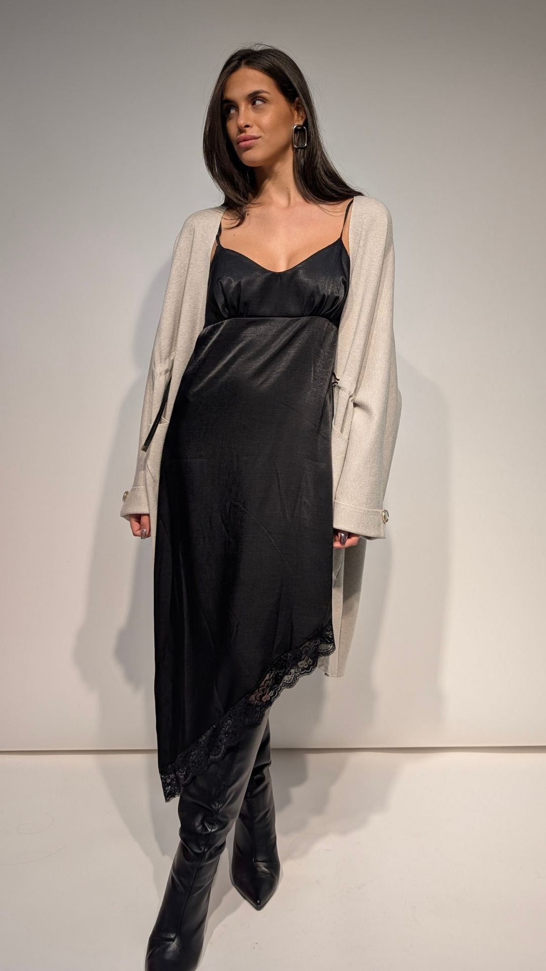 06B628004444_2|d3a7eb6e9d3cad3941d29f94c988a573